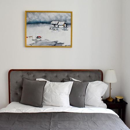 Lovely Apartment In Center Прага Екстериор снимка