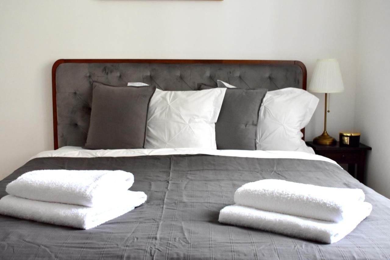 Lovely Apartment In Center Прага Екстериор снимка